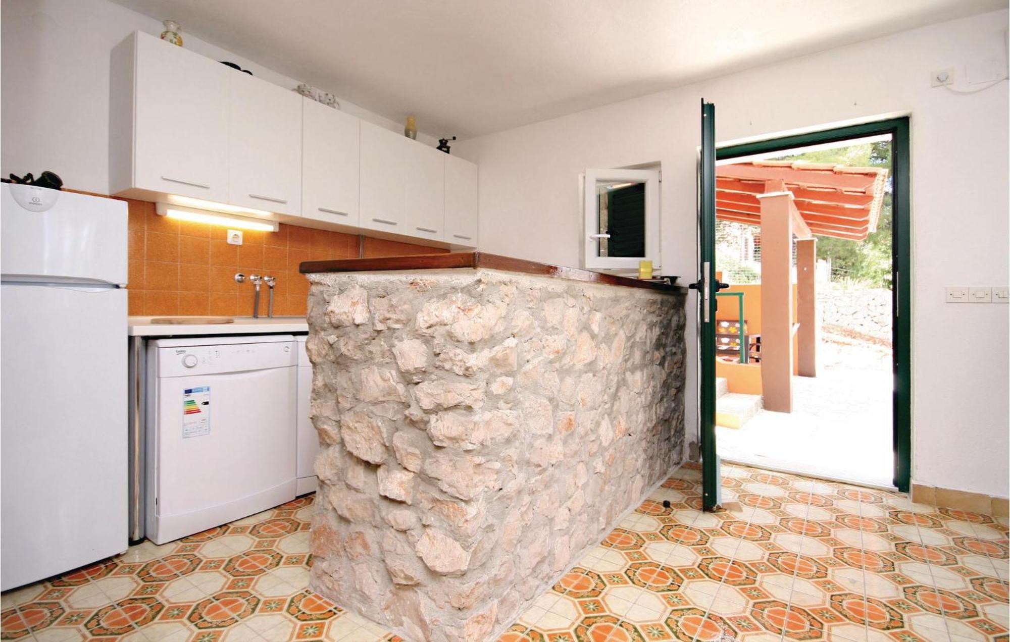 2 Bedroom Beautiful Home In Sparadici Grebaštica Exteriér fotografie